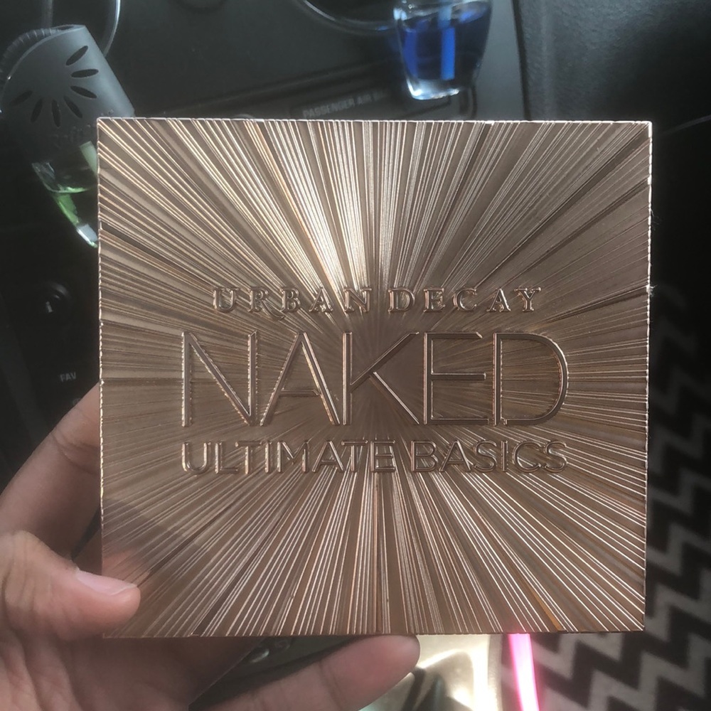 Urban Decay Naked Ultimate Basics palette
